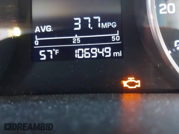 2017 Hyundai Elantra SE z VIN 5NPD84LF9HH058625, wystawiony jako IAAI lot #43387757 z przebiegiem 106 949 mil mil oraz . Historia ofert i sprzedaży dostępna na DreamBid. Obrazek 16.