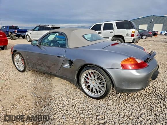 ✅ 2001 Porsche Boxster S • VIN: WP0CB29881U663130 • Lot: 93699555. Listed on Copart with 116,645 mi. Free auction sales archive from the USA and detailed vehicle history report at DreamBid. Image 2.