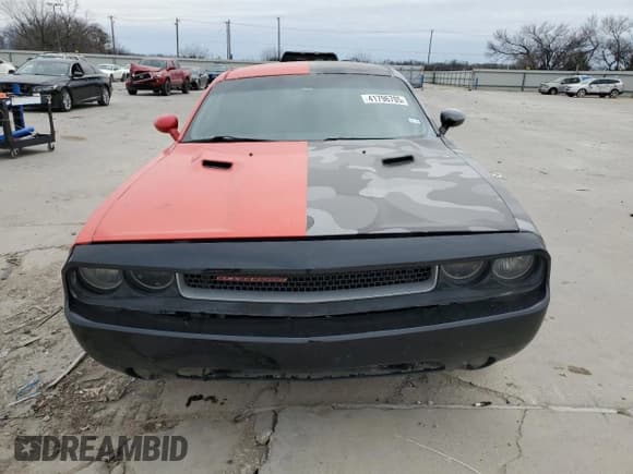 ✅ 2011 Dodge Challenger • VIN: 2B3CJ4DG1BH603029 • Lot: 41796705. Wystawiony na Copart z przebiegiem 157 003 mil. Bezpłatny archiwum sprzedaży aukcyjnych z USA i szczegółowy raport historii pojazdu na DreamBid. Zdjęcie 5.