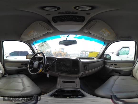 ✅ 2002 Chevrolet Suburban LS • VIN: 1GNEC16Z72J304858 • Lot: 43708536. Listed on IAAI with 255,777 mi. Free auction sales archive from the USA and detailed vehicle history report at DreamBid. Image 18.