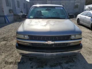 ✅ 2001 Chevrolet Silverado 1500 • VIN: 1GCEC14W51Z175830 • Лот: 80335264. Опубликован ранее на Copart с пробегом 204 449 миль. Бесплатный доступ к архиву аукционных продаж из США и подробный отчёт об истории автомобиля на DreamBid. Изображение 5.