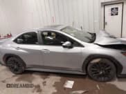 ✅ 2022 Subaru WRX Premium • VIN: JF1VBAF60N9018007 • Lot: 43821508. Wystawiony na IAAI z przebiegiem 76 948 mil. Bezpłatny archiwum sprzedaży aukcyjnych z USA i szczegółowy raport historii pojazdu na DreamBid. Zdjęcie 13.