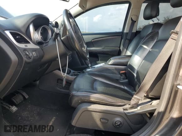 ✅ 2017 Dodge Journey GT • VIN: 3C4PDDEG4HT639576 • Лот: 70773065. Опубликован ранее на Copart с пробегом 95 222 миль. Бесплатный доступ к архиву аукционных продаж из США и подробный отчёт об истории автомобиля на DreamBid. Изображение 7.