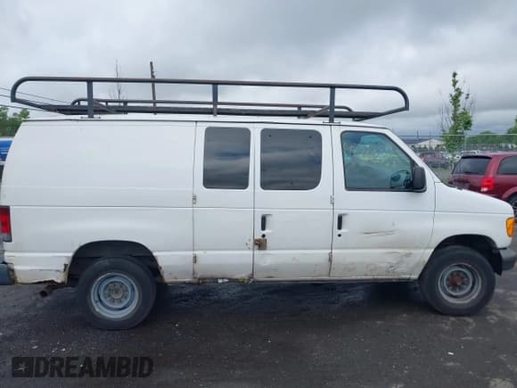 ✅ 2006 Ford Econoline Cargo • VIN: 1FTNE24L96DB16855 • Lot: 42262055. Listed on IAAI with 213,955 mi. Free auction sales archive from the USA and detailed vehicle history report at DreamBid. Image 13.