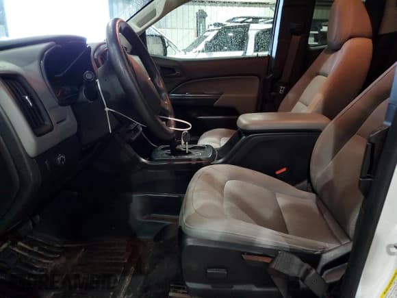 ✅ 2019 Chevrolet Colorado 2WD Work Truck • VIN: 1GCHSBEA5K1336086 • Лот: 70049804. Опубликован ранее на Copart с пробегом 55 927 миль. Бесплатный доступ к архиву аукционных продаж из США и подробный отчёт об истории автомобиля на DreamBid. Изображение 7.