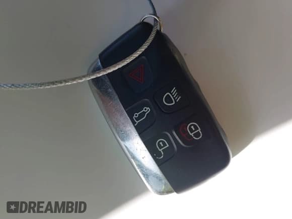 ✅ 2016 Land Rover LR4 HSE • VIN: SALAG2V66GA789695 • Lot: 43559995. Wystawiony na IAAI z przebiegiem 109 774 mil. Bezpłatny archiwum sprzedaży aukcyjnych z USA i szczegółowy raport historii pojazdu na DreamBid. Zdjęcie 11.