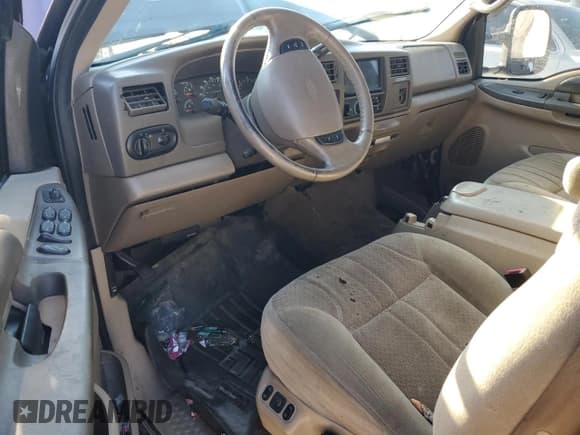 ✅ 2000 Ford Excursion XLT • VIN: 1FMNU41S0YED84177 • Lot: 70966074. Wystawiony na Copart z przebiegiem Nie podano. Bezpłatny archiwum sprzedaży aukcyjnych z USA i szczegółowy raport historii pojazdu na DreamBid. Zdjęcie 8.