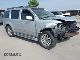 ✅ 2009 Nissan Pathfinder SE • VIN: 5N1AR18U49C614158 • Lot: 42244751. Wystawiony na IAAI z przebiegiem 162 040 mil. Bezpłatny archiwum sprzedaży aukcyjnych z USA i szczegółowy raport historii pojazdu na DreamBid. Zdjęcie 1.
