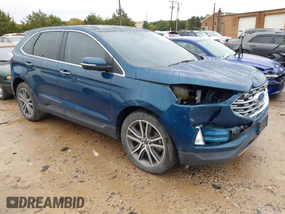 ✅ 2020 Ford Edge Titanium • VIN: 2FMPK4K91LBB13112 • Lot: 43557561. Wystawiony na IAAI z przebiegiem 75 074 mil. Bezpłatny archiwum sprzedaży aukcyjnych z USA i szczegółowy raport historii pojazdu na DreamBid. Zdjęcie 1.