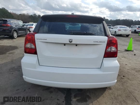 ✅ 2011 Dodge Caliber Mainstreet • VIN: 1B3CB3HAXBD120908 • Лот: 85762364. Опубликован ранее на Copart с пробегом 160 581 миль. Бесплатный доступ к архиву аукционных продаж из США и подробный отчёт об истории автомобиля на DreamBid. Изображение 6.