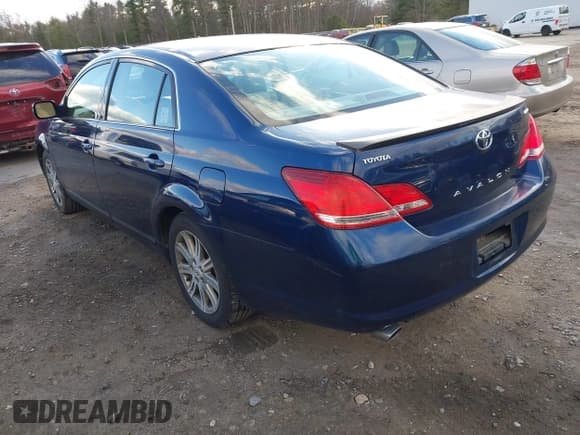 ✅ 2006 Toyota Avalon XL • VIN: 4T1BK36B46U131359 • Lot: 43685945. Wystawiony na IAAI z przebiegiem 265 450 mil. Bezpłatny archiwum sprzedaży aukcyjnych z USA i szczegółowy raport historii pojazdu na DreamBid. Zdjęcie 3.