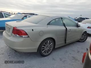 ✅ 2008 Volvo C70 • VIN: YV1MC67208J049783 • Лот: 74885034. Опубликован ранее на Copart с пробегом Не указан. Бесплатный доступ к архиву аукционных продаж из США и подробный отчёт об истории автомобиля на DreamBid. Изображение 3.