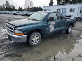 ✅ 1997 Dodge Dakota • VIN: 1B7GL23X1VS192440 • Lot: 43873255. Wystawiony na Copart z przebiegiem 73 999 mil. Bezpłatny archiwum sprzedaży aukcyjnych z USA i szczegółowy raport historii pojazdu na DreamBid. Zdjęcie 1.