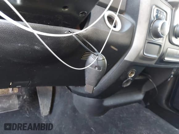 ✅ 2020 Ram 1500 Tradesman • VIN: 1C6RR6KT9LS121407 • Lot: 43484726. Listed on IAAI with 94,120 mi. Free auction sales archive from the USA and detailed vehicle history report at DreamBid. Image 11.