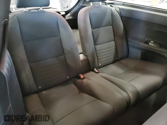 ✅ 2009 Volvo C30 • VIN: YV1MK672092132242 • Лот: 84589375. Опубликован ранее на Copart с пробегом 153 504 миль. Бесплатный доступ к архиву аукционных продаж из США и подробный отчёт об истории автомобиля на DreamBid. Изображение 10.