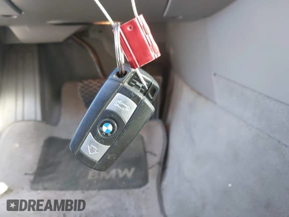 ✅ 2008 BMW 5 Series 535xi • VIN: WBANV93578CZ63648 • Lot: 43858078. Wystawiony na IAAI z przebiegiem 146 880 mil. Bezpłatny archiwum sprzedaży aukcyjnych z USA i szczegółowy raport historii pojazdu na DreamBid. Zdjęcie 11.