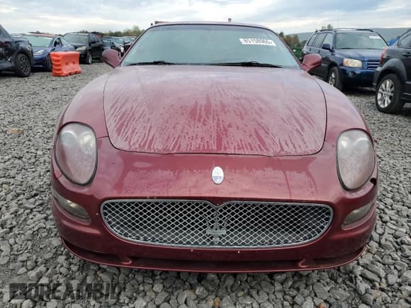 ✅ 2005 Maserati Coupe • VIN: ZAMBC38A550016065 • Lot: 85158965. Wystawiony na Copart z przebiegiem 61 658 mil. Bezpłatny archiwum sprzedaży aukcyjnych z USA i szczegółowy raport historii pojazdu na DreamBid. Zdjęcie 5.