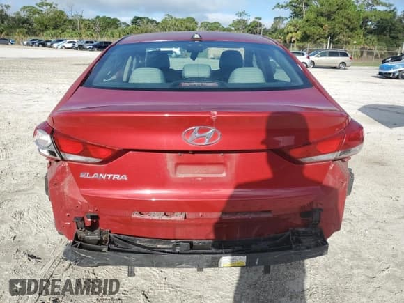 ✅ 2017 Hyundai Elantra SE • VIN: KMHD84LF5HU075276 • Lot: 72097935. Listed on Copart with 117,720 mi. Free auction sales archive from the USA and detailed vehicle history report at DreamBid. Image 6.