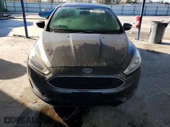 ✅ 2018 Ford Focus SE • VIN: 1FADP3FE4JL276933 • Lot: 90671225. Listed on Copart with 89,503 mi. Free auction sales archive from the USA and detailed vehicle history report at DreamBid. Image 5.