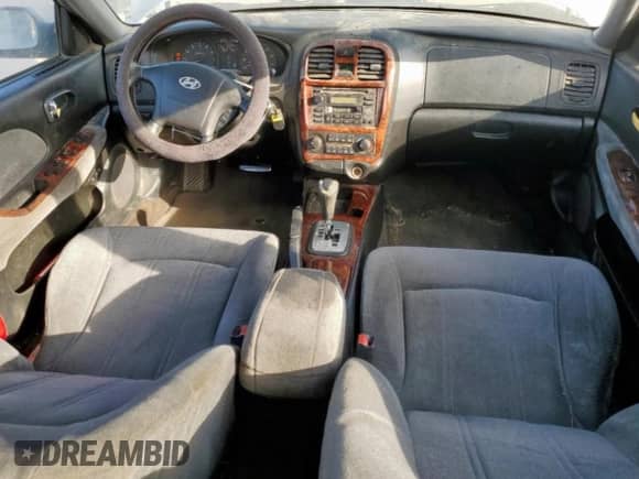 ✅ 2004 Hyundai Sonata GLS • VIN: KMHWF35H54A965117 • Лот: 57681155. Размещён на Copart с пробегом 197 408 миль миль. Получите бесплатный доступ к архиву аукционных продаж из США и посмотрите подробный отчёт об истории автомобиля на DreamBid. Изображение 8.