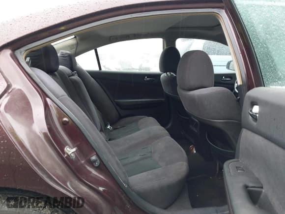 ✅ 2014 Nissan Maxima SV • VIN: 1N4AA5AP0EC457865 • Lot: 43876116. Listed on IAAI with 178,391 mi. Free auction sales archive from the USA and detailed vehicle history report at DreamBid. Image 8.