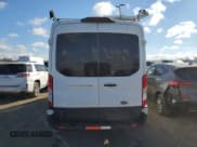 ✅ 2019 Ford Transit • VIN: 1FTYR2CM0KKB17930 • Lot: 90482975. Wystawiony na Copart z przebiegiem 136 329 mil. Bezpłatny archiwum sprzedaży aukcyjnych z USA i szczegółowy raport historii pojazdu na DreamBid. Zdjęcie 6.