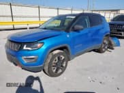 ✅ 2018 Jeep Compass Trailhawk • VIN: 3C4NJDDB6JT137891 • Lot: 92222375. Wystawiony na Copart z przebiegiem 140 050 mil. Bezpłatny archiwum sprzedaży aukcyjnych z USA i szczegółowy raport historii pojazdu na DreamBid. Zdjęcie 1.