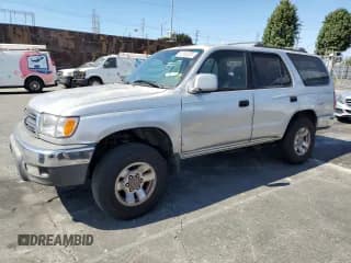 ✅ 2000 Toyota 4Runner • VIN: JT3GM84R6Y0069172 • Lot: 81380305. Wystawiony na Copart z przebiegiem 430 620 mil. Bezpłatny archiwum sprzedaży aukcyjnych z USA i szczegółowy raport historii pojazdu na DreamBid. Zdjęcie 1.