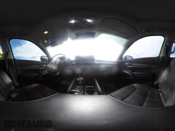 ✅ 2022 Kia Telluride EX • VIN: 5XYP34HC3NG233352 • Lot: 43449812. Listed on IAAI with 71,227 mi. Free auction sales archive from the USA and detailed vehicle history report at DreamBid. Image 18.