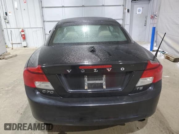 ✅ 2012 Volvo C70 T5 • VIN: YV1672MC6CJ128645 • Lot: 84834175. Listed on Copart with 90,642 mi. Free auction sales archive from the USA and detailed vehicle history report at DreamBid. Image 6.
