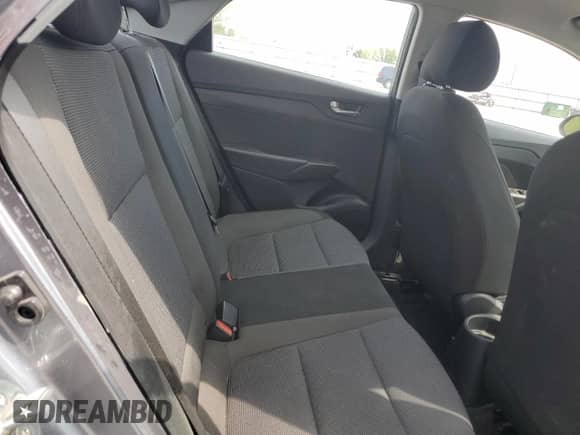 2020 Hyundai Accent SE z VIN 3KPC24A67LE114753, wystawiony jako Copart lot #50543134 z przebiegiem 71 180 mil mil oraz . Historia ofert i sprzedaży dostępna na DreamBid. Obrazek 10.