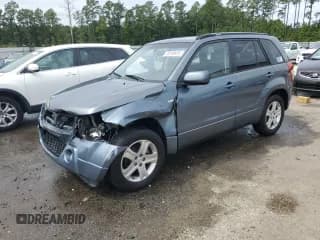 ✅ 2006 Suzuki Grand Vitara Luxury • VIN: JS3TE947164101951 • Lot: 70110914. Listed on Copart with 304,718 mi. Free auction sales archive from the USA and detailed vehicle history report at DreamBid. Image 1.
