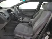 ✅ 2007 Honda Civic LX • VIN: 1HGFA16557L130107 • Лот: 52813445. Опубликован ранее на Copart с пробегом 162 018 миль. Бесплатный доступ к архиву аукционных продаж из США и подробный отчёт об истории автомобиля на DreamBid. Изображение 7.