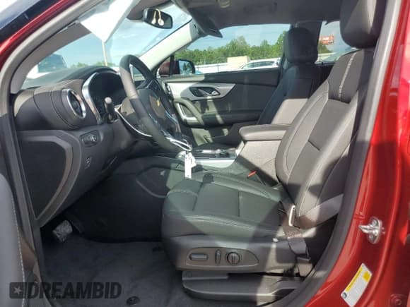 ✅ 2024 Chevrolet Blazer LT • VIN: 3GNKBDR43RS176540 • Lot: 62840244. Listed on Copart with 2,849 mi. Free auction sales archive from the USA and detailed vehicle history report at DreamBid. Image 7.