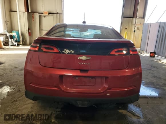 ✅ 2015 Chevrolet Volt • VIN: 1G1RD6E42FU107670 • Lot: 78087344. Wystawiony na Copart z przebiegiem Nie podano. Bezpłatny archiwum sprzedaży aukcyjnych z USA i szczegółowy raport historii pojazdu na DreamBid. Zdjęcie 6.