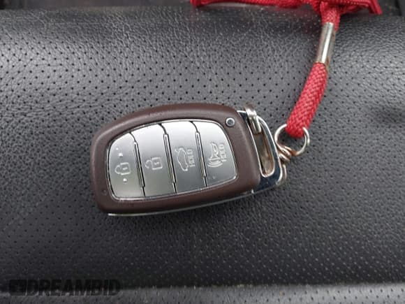 ✅ 2019 Hyundai Elantra Sport • VIN: KMHD04LB3KU841923 • Lot: 41887656. Listed on IAAI with 64,454 mi. Free auction sales archive from the USA and detailed vehicle history report at DreamBid. Image 11.