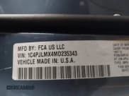 ✅ 2021 Jeep Cherokee Latitude Lux • VIN: 1C4PJLMX4MD235343 • Lot: 42517860. Wystawiony na IAAI z przebiegiem 37 585 mil. Bezpłatny archiwum sprzedaży aukcyjnych z USA i szczegółowy raport historii pojazdu na DreamBid. Zdjęcie 9.
