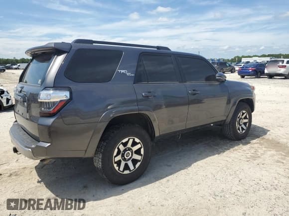 ✅ 2023 Toyota 4Runner TRD Off Road Premium • VIN: JTERU5JR2P6162883 • Лот: 80115695. Опубликован ранее на Copart с пробегом Не указан. Бесплатный доступ к архиву аукционных продаж из США и подробный отчёт об истории автомобиля на DreamBid. Изображение 3.