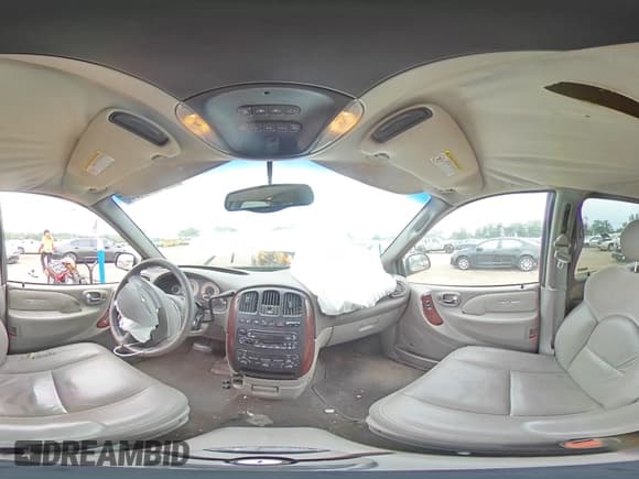 ✅ 2001 Chrysler Town & Country Limited • VIN: 2C8GP64L01R146616 • Lot: 67838255. Wystawiony na Copart z przebiegiem 295 939 mil. Bezpłatny archiwum sprzedaży aukcyjnych z USA i szczegółowy raport historii pojazdu na DreamBid. Zdjęcie 15.