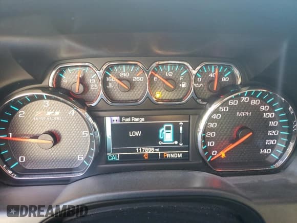 ✅ 2015 Chevrolet Silverado 1500 LT • VIN: 3GCUKREC5FG243231 • Lot: 87190705. Wystawiony na Copart z przebiegiem 117 896 mil. Bezpłatny archiwum sprzedaży aukcyjnych z USA i szczegółowy raport historii pojazdu na DreamBid. Zdjęcie 9.