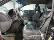 ✅ 2005 Toyota Sienna XLE • VIN: 5TDZA22C45S357273 • Лот: 85701375. Опубликован ранее на Copart с пробегом 308 039 миль. Бесплатный доступ к архиву аукционных продаж из США и подробный отчёт об истории автомобиля на DreamBid. Изображение 7.