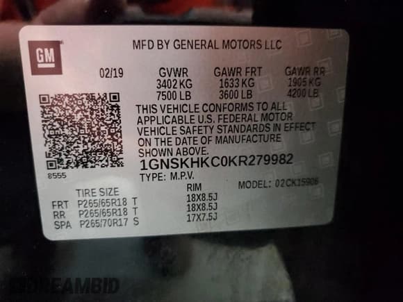 ✅ 2019 Chevrolet Suburban LT • VIN: 1GNSKHKC0KR279982 • Lot: 91763895. Wystawiony na Copart z przebiegiem 288 264 mil. Bezpłatny archiwum sprzedaży aukcyjnych z USA i szczegółowy raport historii pojazdu na DreamBid. Zdjęcie 13.