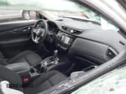 ✅ 2019 Nissan Rogue SV • VIN: KNMAT2MT3KP523695 • Lot: 43524877. Listed on IAAI with 126,472 mi. Free auction sales archive from the USA and detailed vehicle history report at DreamBid. Image 5.