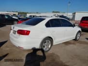 ✅ 2014 Volkswagen Jetta TDI • VIN: 3VWLL7AJ0EM377238 • Lot: 43500933. Listed on IAAI with 119,141 mi. Free auction sales archive from the USA and detailed vehicle history report at DreamBid. Image 4.