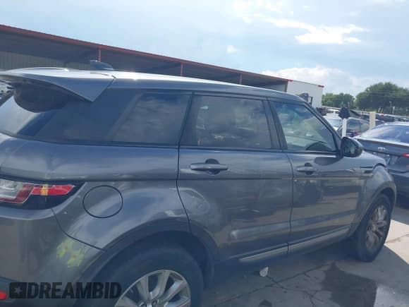 ✅ 2019 Land Rover Range Rover Evoque SE • VIN: SALVP2RX8KH328003 • Лот: 42547100. Опубликован ранее на IAAI с пробегом 67 577 миль. Бесплатный доступ к архиву аукционных продаж из США и подробный отчёт об истории автомобиля на DreamBid. Изображение 12.