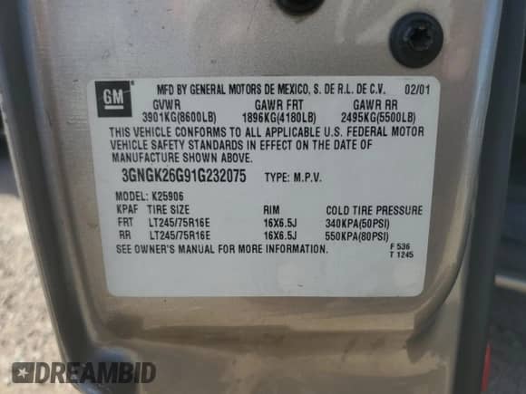 2001 Chevrolet Suburban LT with VIN 3GNGK26G91G232075, listed as a Copart auction lot 64285465 with 223,295 mi miles and Clean title. Bid and sale history available at DreamBid. Image 13.