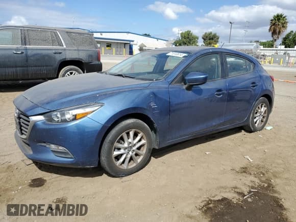 ✅ 2017 Mazda 3 Sport • VIN: 3MZBN1K77HM114108 • Lot: 71810614. Wystawiony na Copart z przebiegiem 64 091 mil. Bezpłatny archiwum sprzedaży aukcyjnych z USA i szczegółowy raport historii pojazdu na DreamBid. Zdjęcie 1.