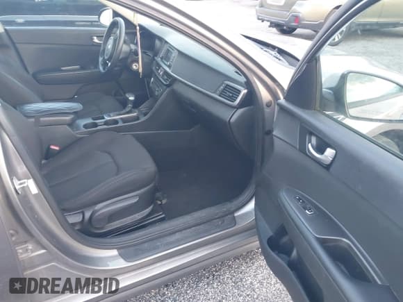 ✅ 2016 Kia Optima LX • VIN: 5XXGT4L34GG105958 • Lot: 43679959. Listed on IAAI with 128,686 mi. Free auction sales archive from the USA and detailed vehicle history report at DreamBid. Image 5.