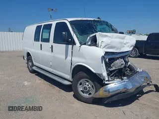 ✅ 2022 GMC Savana Cargo • VIN: 1GTW7AF73N1219312 • Lot: 42335510. Wystawiony na IAAI z przebiegiem Nie podano. Bezpłatny archiwum sprzedaży aukcyjnych z USA i szczegółowy raport historii pojazdu na DreamBid. Zdjęcie 1.