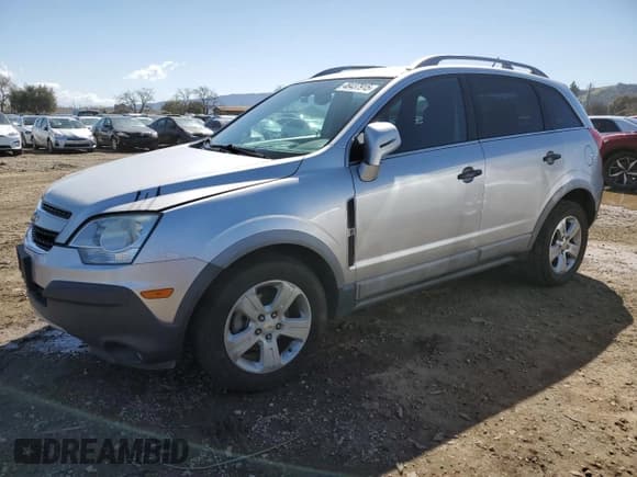 ✅ 2014 Chevrolet Captiva Sport LS • VIN: 3GNAL2EK9ES647151 • Lot: 48437915. Wystawiony na Copart z przebiegiem 180 270 mil. Bezpłatny archiwum sprzedaży aukcyjnych z USA i szczegółowy raport historii pojazdu na DreamBid. Zdjęcie 1.